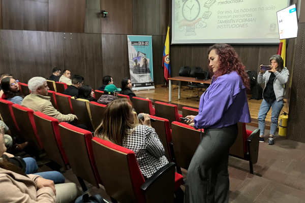Imagen publicación: Conferencia: Hábitos para la Excelencia - Cómo la mejora continua transforma personas e instituciones